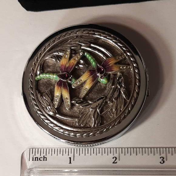 SALE! Brighton Vintage Silver/Multicolor Dragonfly Compact - Picture 13 of 15